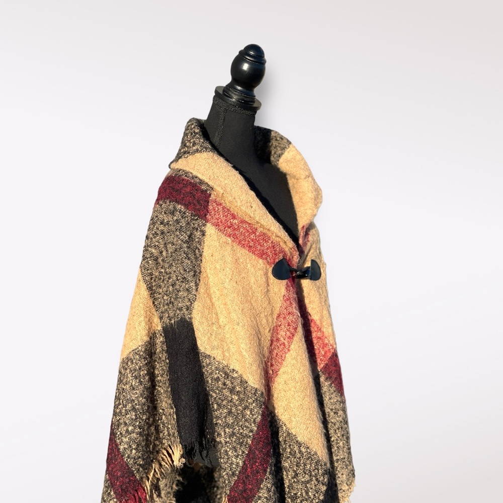 Modena Women’s Ponchos | One Size - Picture 7 of 8